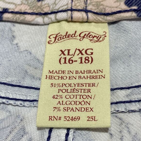 FADED Glory Floral Cropped Trousers 16-18 - Picture 9 of 11